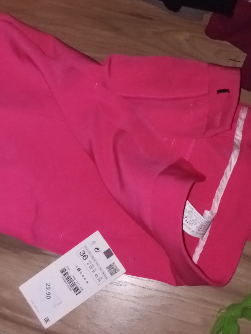 Zara Bright Hot Pink Ankle Cut Straight Leg Slacks